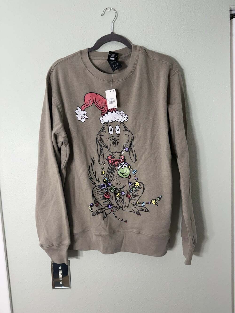 The Grinch Christmas Sweater - Brown - Max - Men’s Small New with Tags - Picture 1 of 2